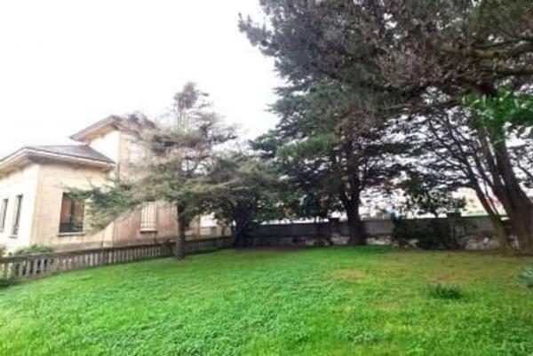 Casa independiente en avenida de Galicia