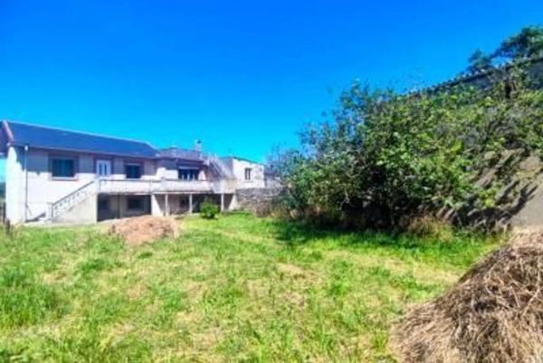 Casa independiente en carretera de Santa Gadea