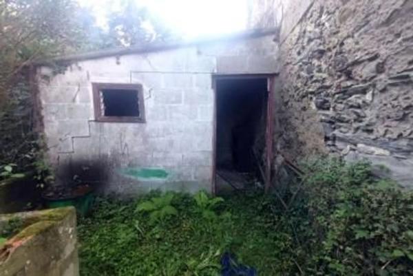 Casa independiente en calle Estebanda