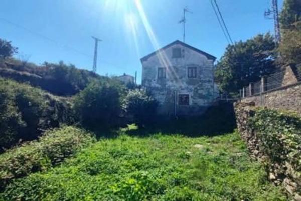 Casa independiente en calle Estebanda