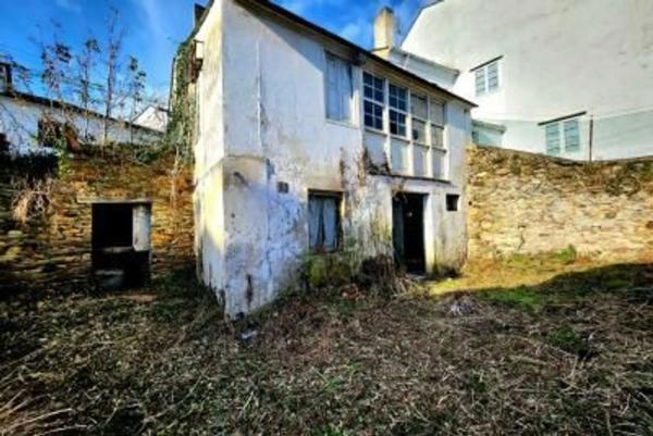 Casa independiente en plaza Cruzader