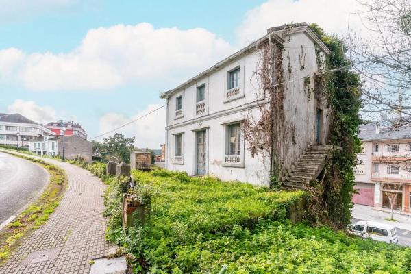 Casa independiente en avenida del Puerto, 1