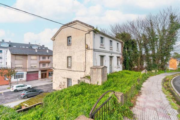 Casa independiente en avenida del Puerto, 1