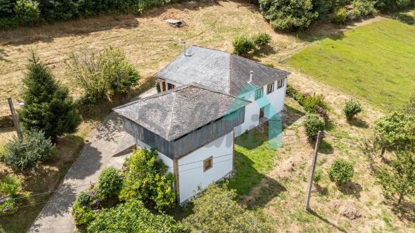 Casa independiente en Vía