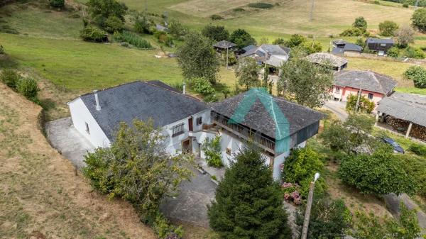 Casa independiente en Vía