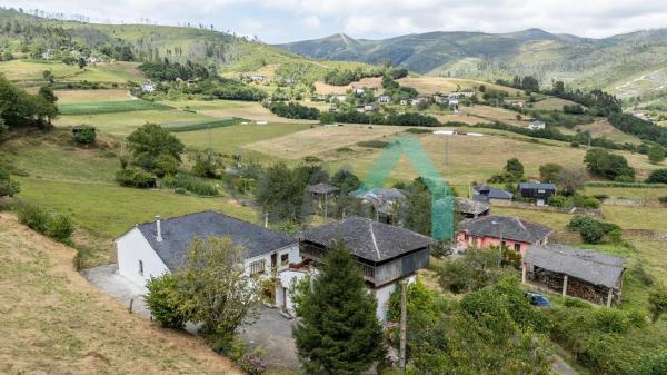 Casa independiente en Vía