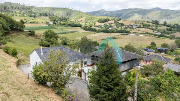 Casa independiente en Vía