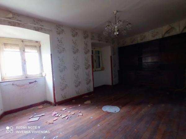 Casa independiente en calle Santa Rosa