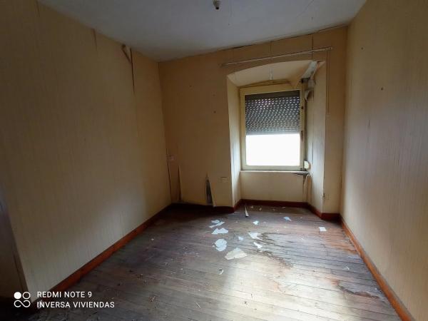 Casa independiente en calle Santa Rosa