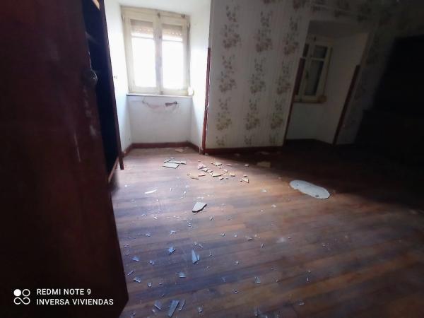 Casa independiente en calle Santa Rosa