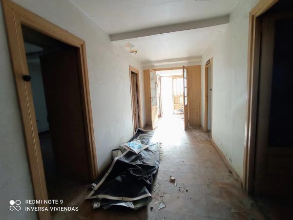 Casa independiente en calle Santa Rosa