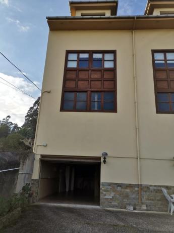 Casa independiente en avenida Carlos Conde, 11