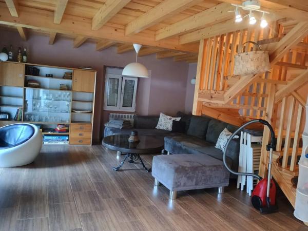 Casa rural en carretera Ponticiella, 9