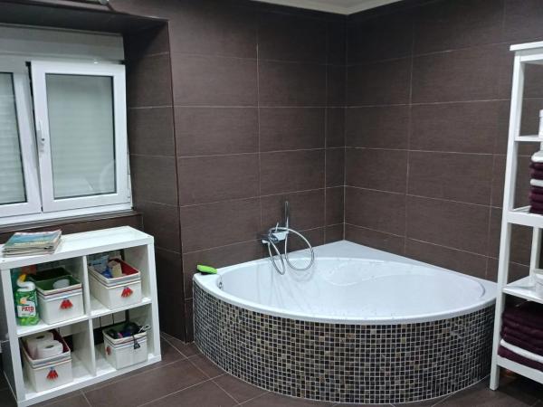 Casa rural en carretera Ponticiella, 9