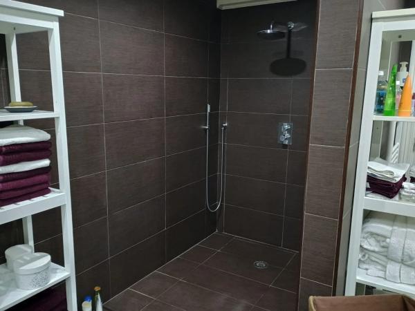 Casa rural en carretera Ponticiella, 9