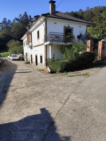 Casa independiente en muñas de abajo s/n
