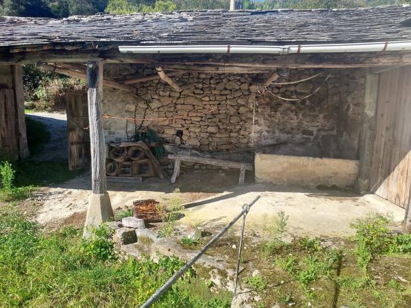 Finca rústica en camino penouta s/n