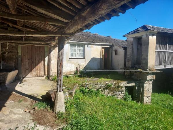 Finca rústica en camino penouta s/n