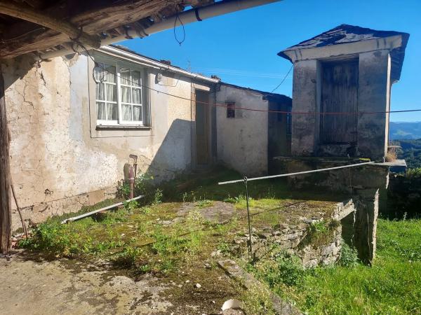 Finca rústica en camino penouta s/n