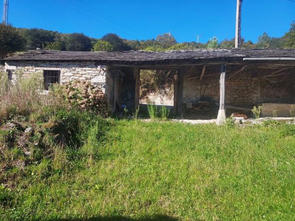 Finca rústica en camino penouta s/n