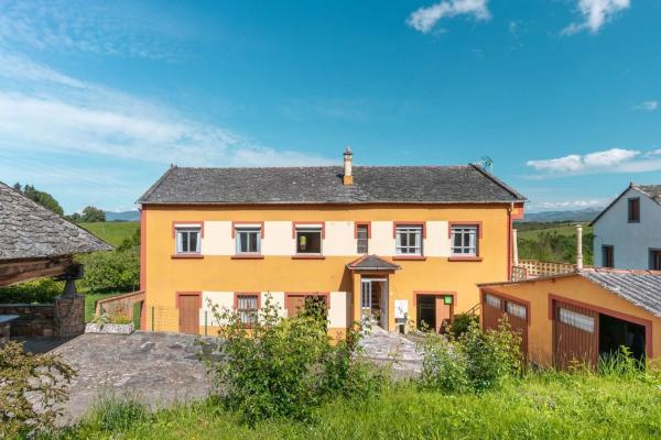 Casa independiente en carretera As-12, 23