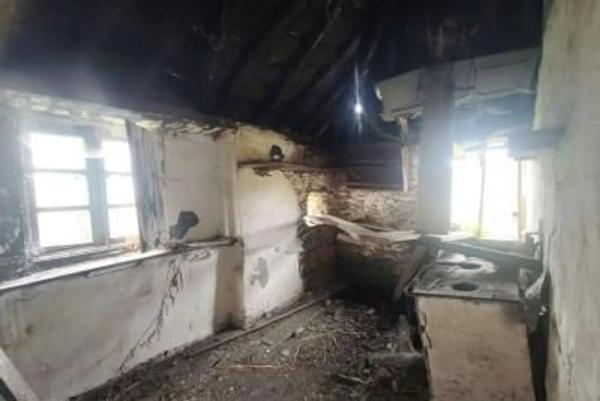 Casa independiente en calle Armental