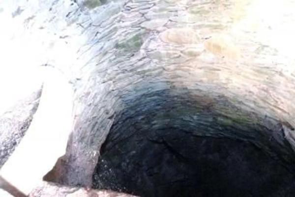 Casa independiente en calle Armental