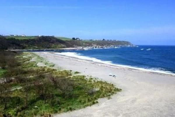Casa independiente en calle Armental