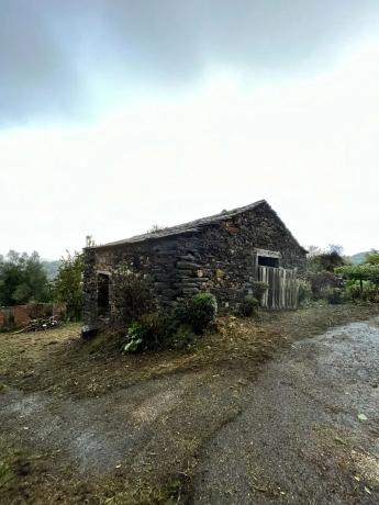 Casa rural en avenida Villamañe, 4