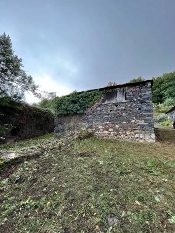 Casa rural en avenida Villamañe, 4