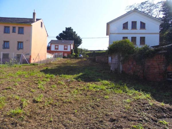 Casa independiente en avenida del Puerto