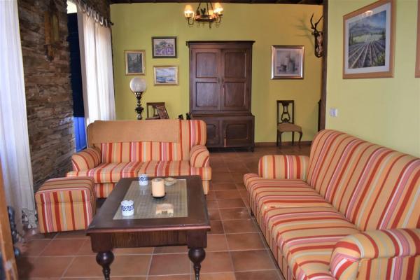 Casa independiente en Barrio Regada