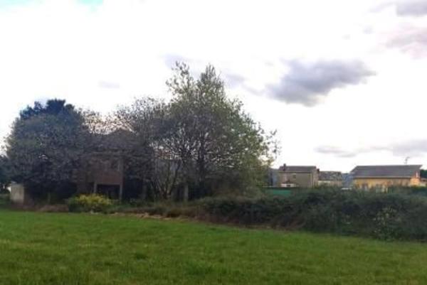 Casa independiente en avenida Serantes