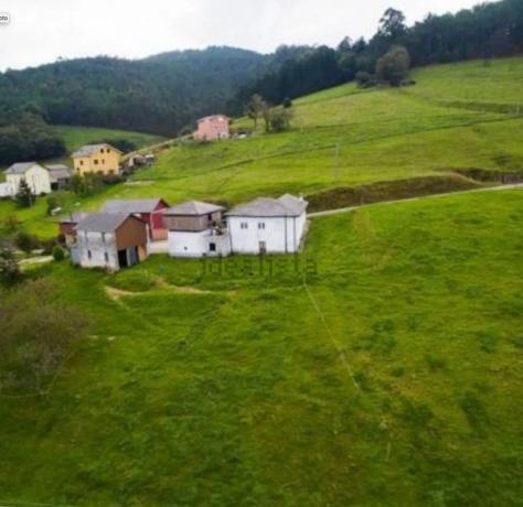 Casa de pueblo en Gamones s/n