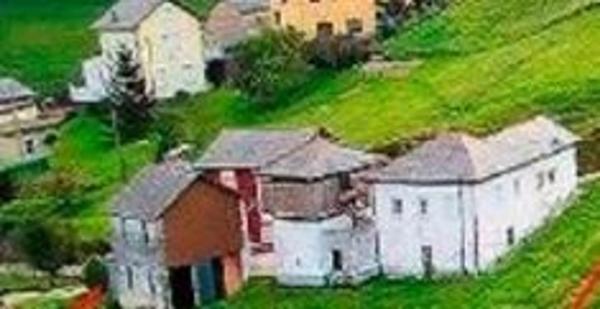 Casa de pueblo en Gamones s/n