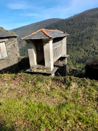 Casa independiente en carretera As-12 s/n
