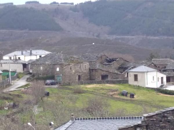 Casa de pueblo en Aldea Villarmayor, 25