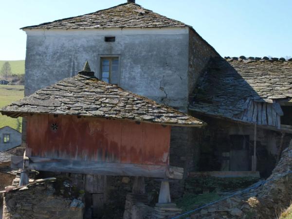 Casa de pueblo en aldea seran, 10 a