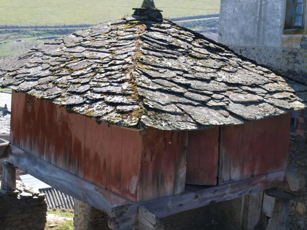 Casa de pueblo en aldea seran, 10 a