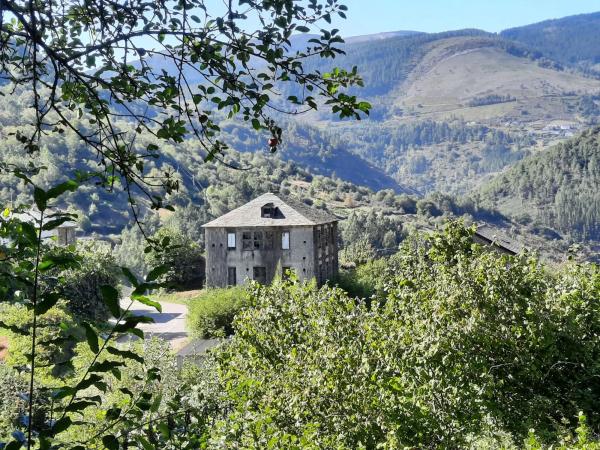 Casa de pueblo en Lugar Marentes, 11 a