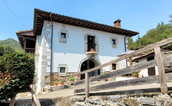 Casa independiente en carretera General