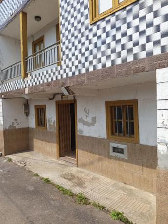 Casa de pueblo en calle lada s/n