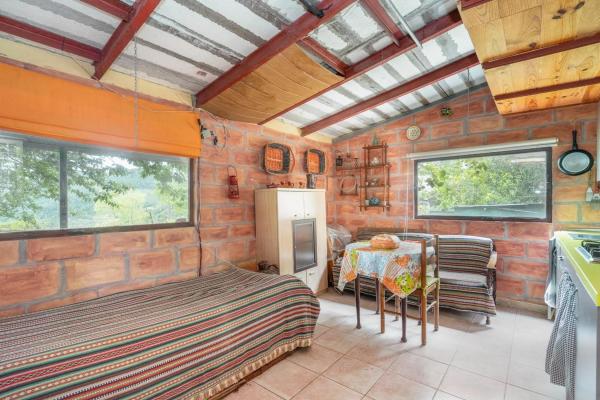 Casa independiente en calle Soto Torres, 392