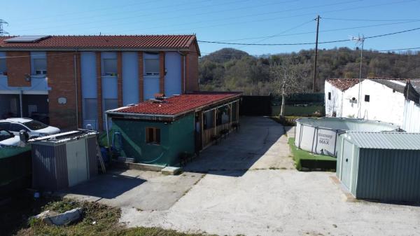 Casa independiente en calle el Campón, 15 -19