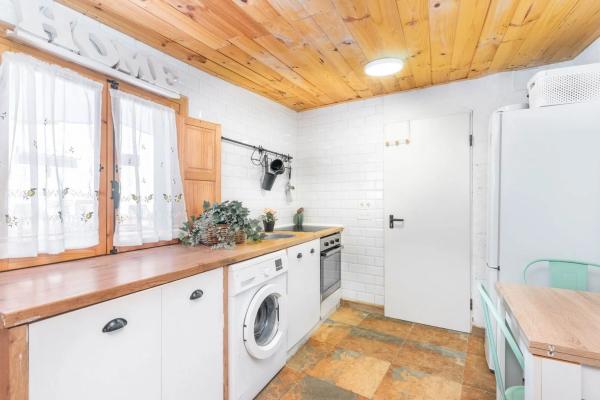 Casa independiente en calle el Campón, 15 -19