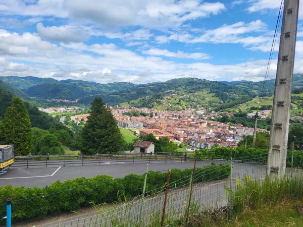 Casa de pueblo en Canzana, 1