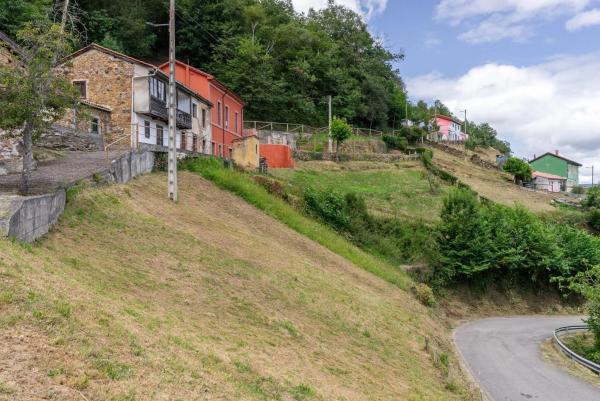 Casa independiente en carretera de la Invernal, 5