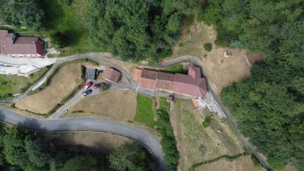 Casa independiente en carretera de la Invernal, 5