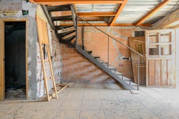 Casa independiente en La Felguera - Les Piezas, 102 -124