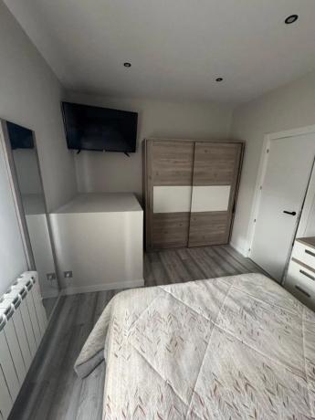 Casa independiente en calle Cimalavilla, 7